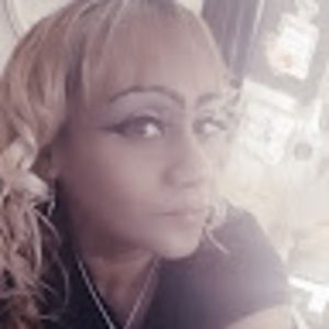 Meet your Posher, San juanita